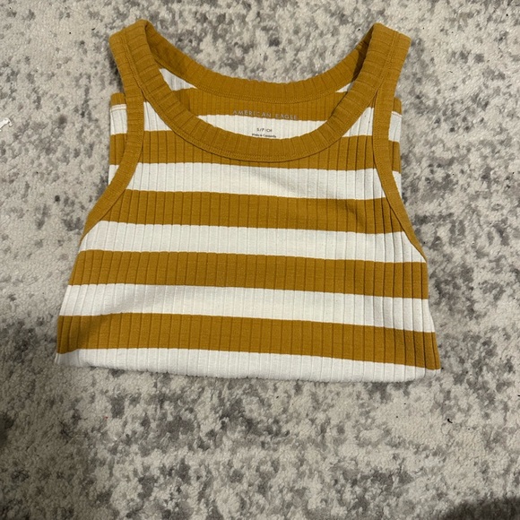 Striped Ribbed Tank Top - Picture 2 of 4